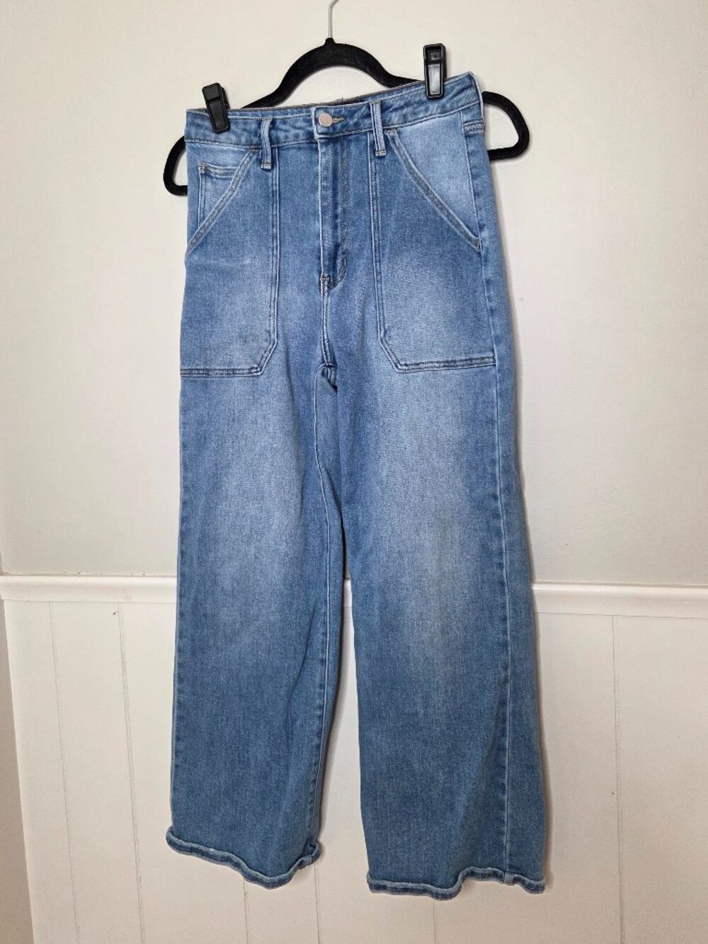 JUST BLACK DENIM The Patch Pocket Wide Leg